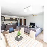 Apartman Three-bedroom In Saldun