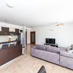 Three-bedroom In Saldun Apartman *