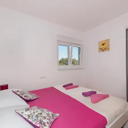 Three-bedroom In Saldun * تروغير